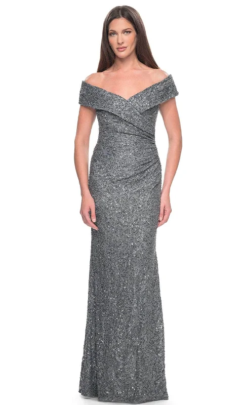 women's unique dressesLa Femme 31679 - Beaded Lace Evening Dress