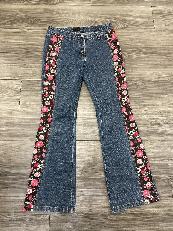 women's denim jeans with pocketsJeans Flared By Inc  Size: 6