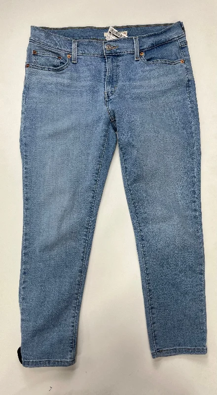 women's distressed denim jeansJeans Straight By Levis  Size: 6