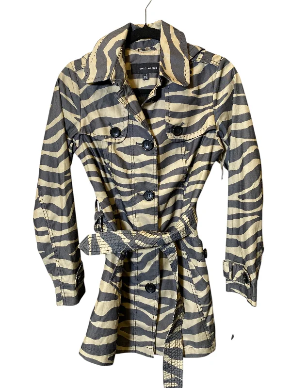 women's coats for those who love to experiment with fashionCoat Other By Jones New York In Animal Print, Size: Xs