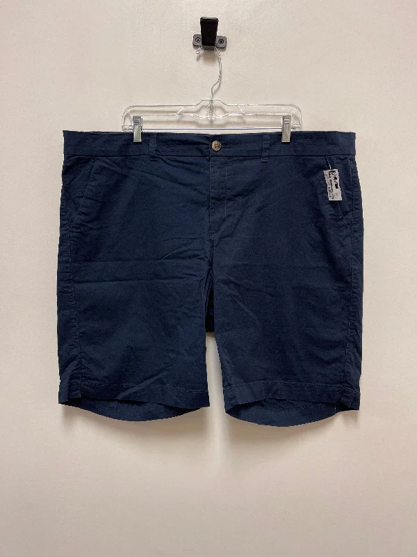 women's cargo shortsNavy Shorts Old Navy, Size 20