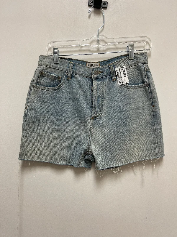 women's button-fly shortsBlue Denim Shorts Clothes Mentor, Size 8